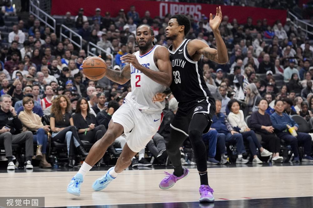 激烈的足球 激烈的足球